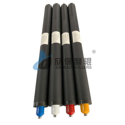 Rullo di gomma con superficie liscia e forte resistenza all'usura per la stampa