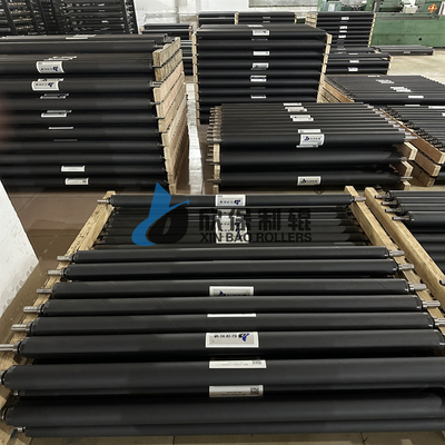 Macchine rotanti UV Roller di gomma Buona bilancia dinamica e basse caratteristiche di vibrazione con buone prestazioni dinamiche